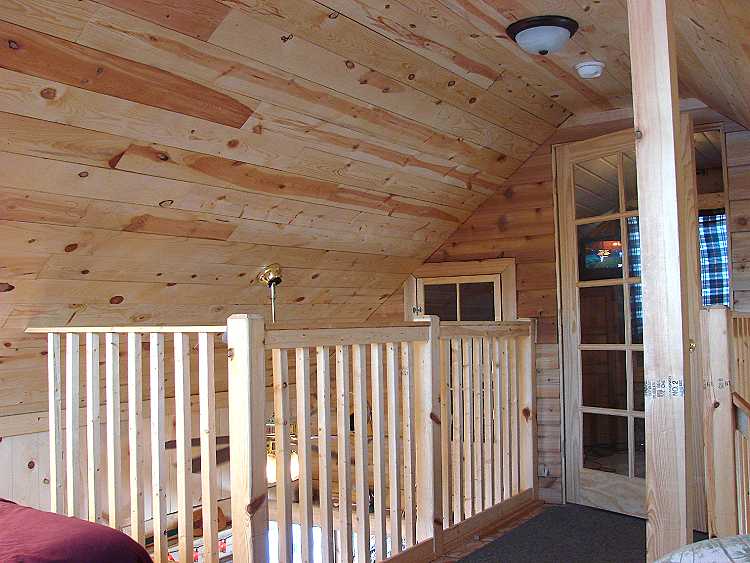 loft area of 16 foot cabin