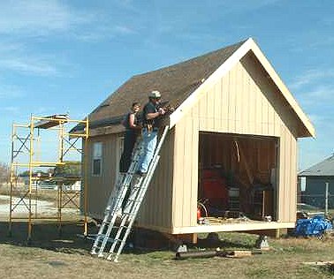 the steep 12/12 roof pitch on the 12x18 cabin