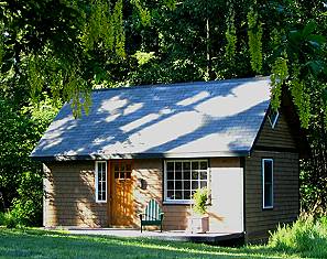 Backyard office/studio building